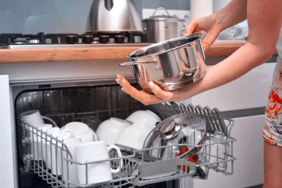 Can Stainless Steel Go in the Dishwasher? - Cyber Kannadig