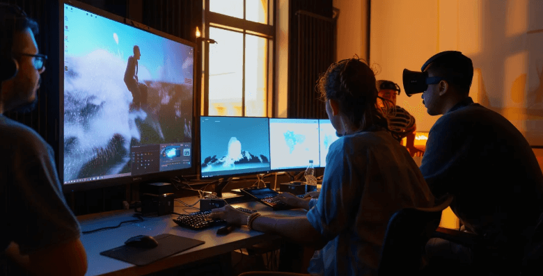 The Impact of Knowledge Management Tools on Employee Collaboration and Productivity